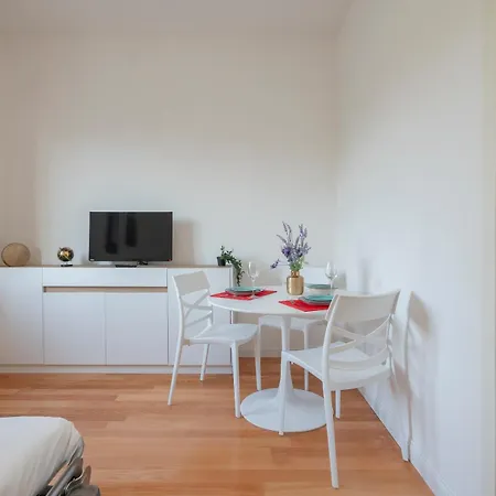 I Host - Gressoney 1 Milano